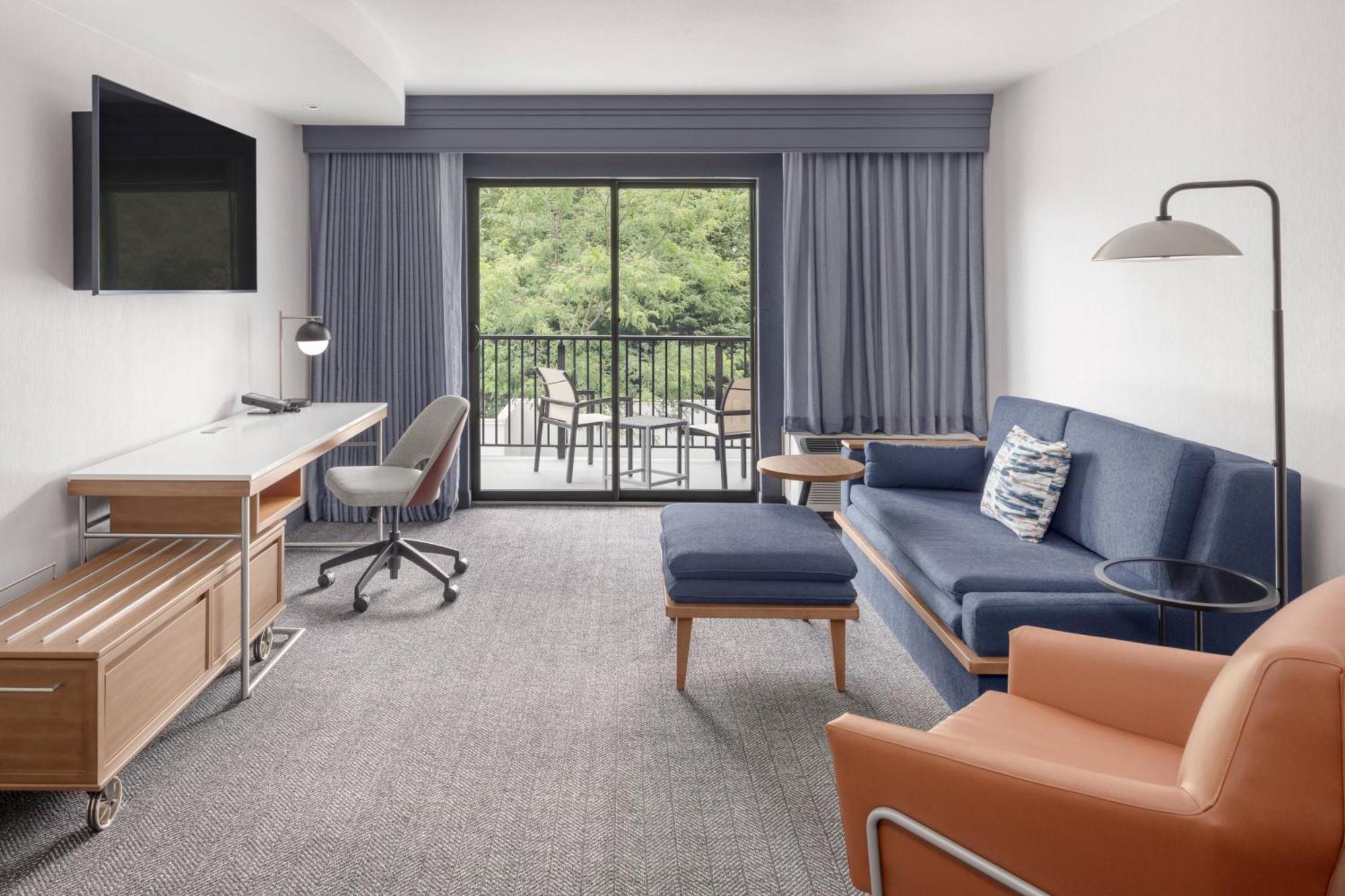 Courtyard Portland Airport Hotel Южен Портланд Екстериор снимка